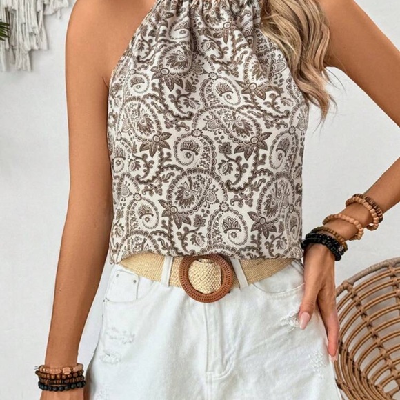 New Halter Tank Top - Picture 5 of 7